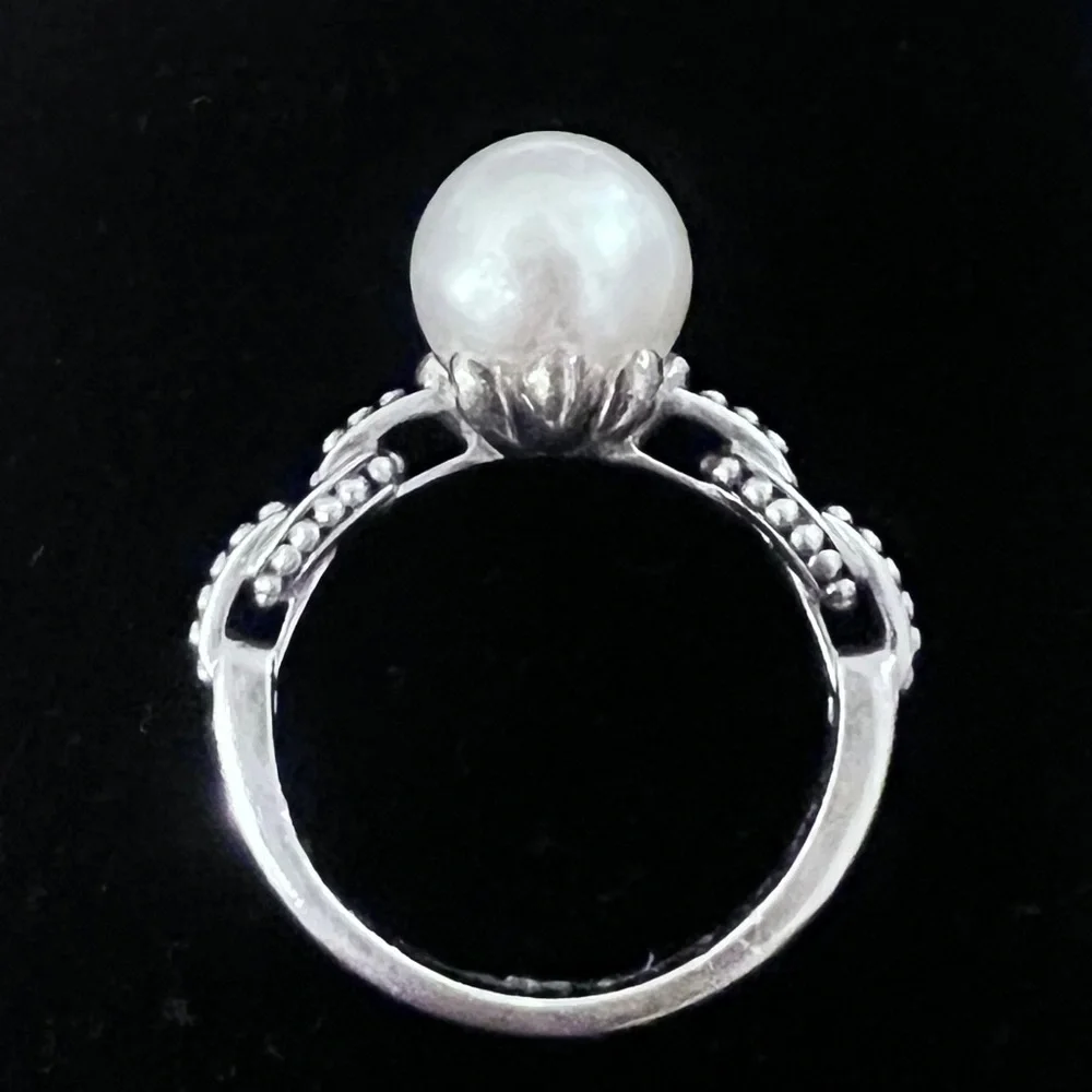 SALE! LAGOS Luna Pearl ring, Size 7, Sterling Silver Caviar beading - Picture 3 of 8